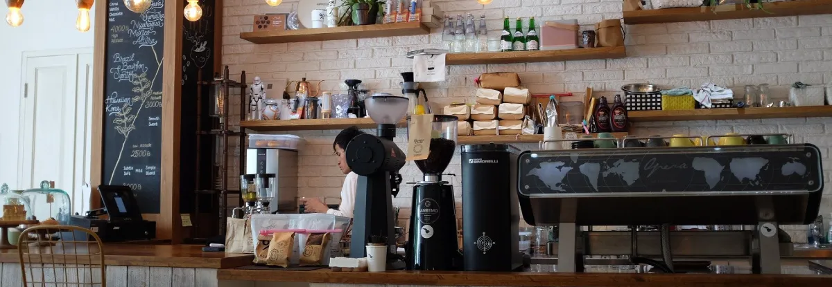 Trabajar en una cafetería de especialidad: una inmersión profunda